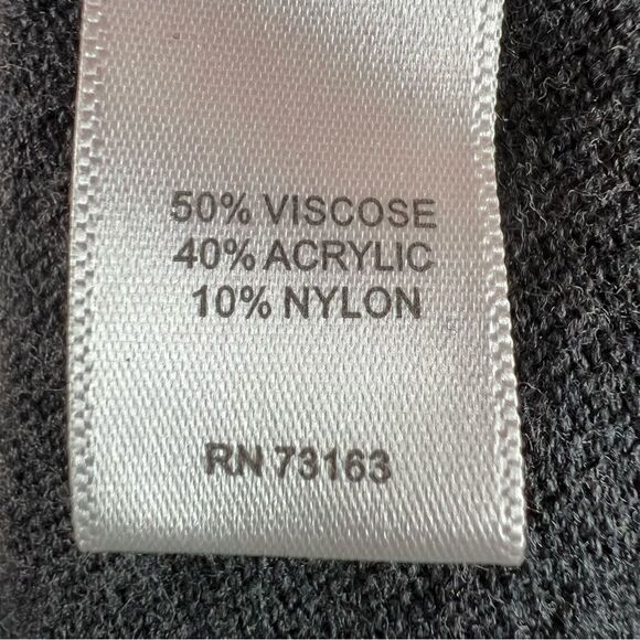 NEIMAN MARCUS Sweater Dress in Dark Gray and Black Size Medium - Picture 7 of 8